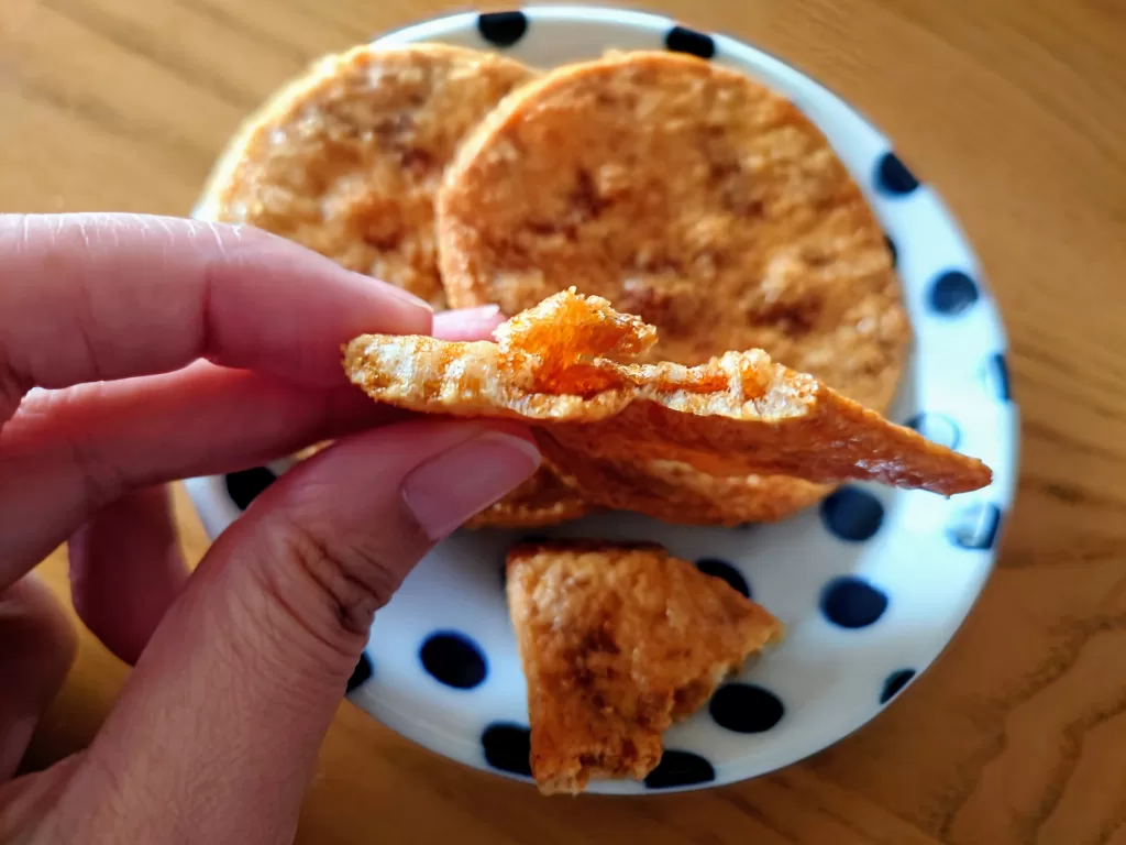 生焼きせんべい久助断面