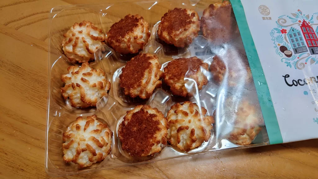 業務スーパー　ココナッツロシェ　開封