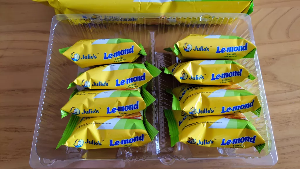 ジュリーズの「ル・モンド レモンクリームサンド」中身