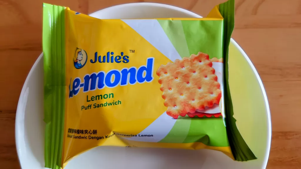 ジュリーズの「ル・モンド レモンクリームサンド」個包装