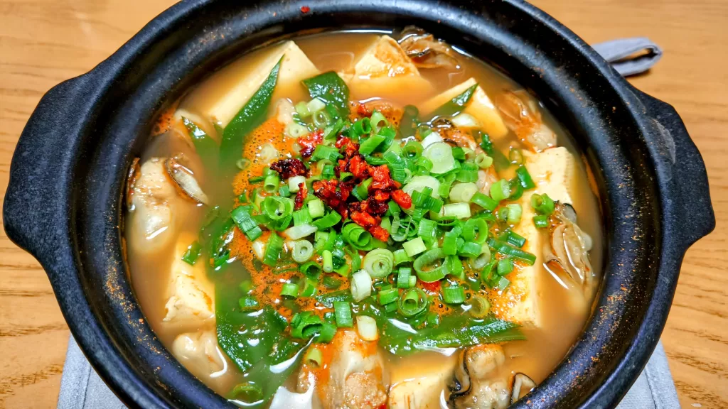 S&B菜館 万能韓国あじ　豆腐と牡蠣のチゲ