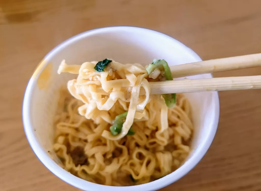 カップヌードル 白担担の麺