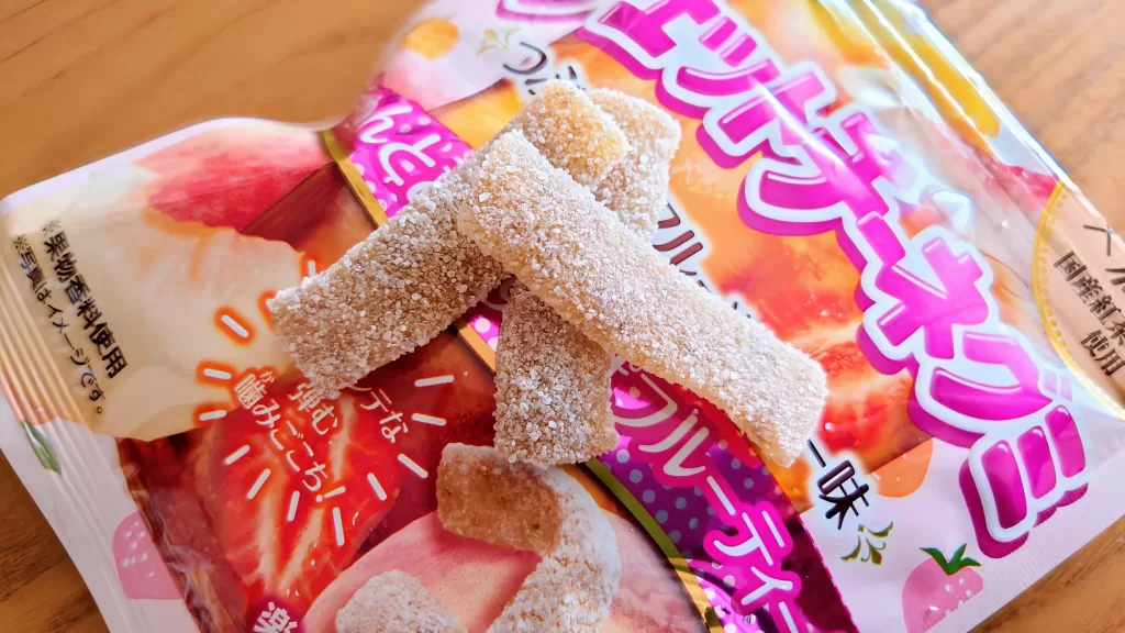 フェットチーネグミつぶつぶフルーツティー味