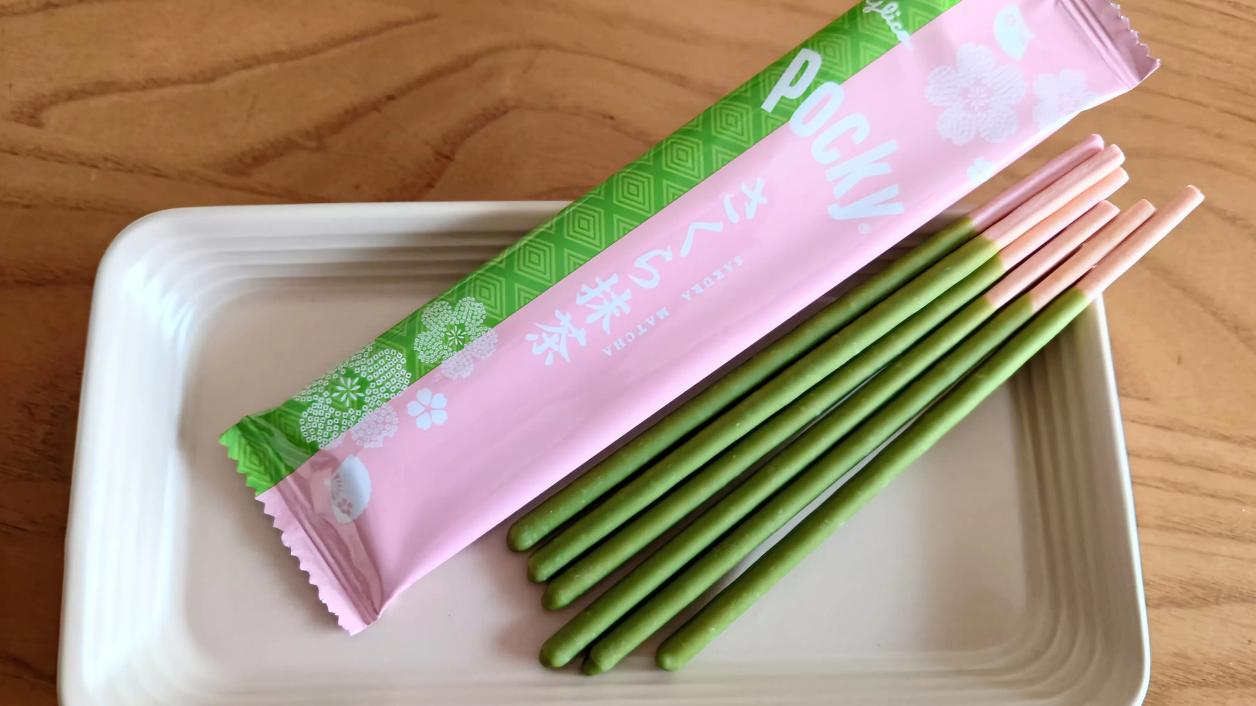 さくら抹茶ポッキー