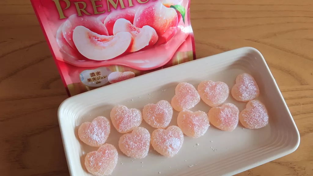 カンロ　ピュレグミプレミアム 山梨産白桃